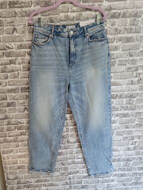 LOFT The CURVY High Waist Boyfriend Jeans, 27/4, Light Wash, Summer